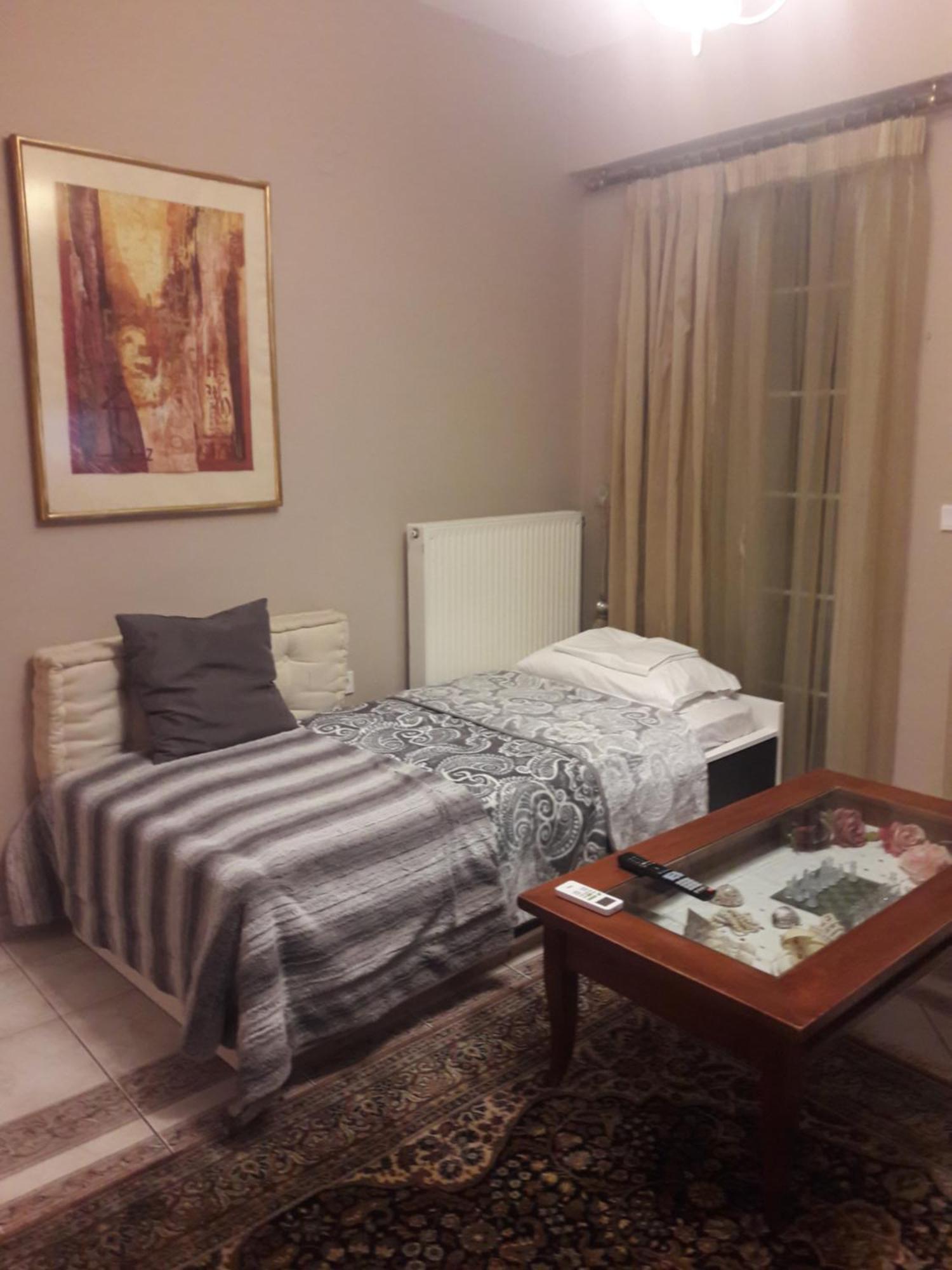 4Epoxes Apartment Tinos Bagian luar foto